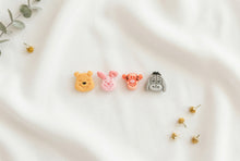 Load image into Gallery viewer, 100 Acre Friends 2 Stud Pack
