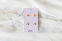 Load image into Gallery viewer, Taralyn Castle Gold / Silver 2 Stud Pack
