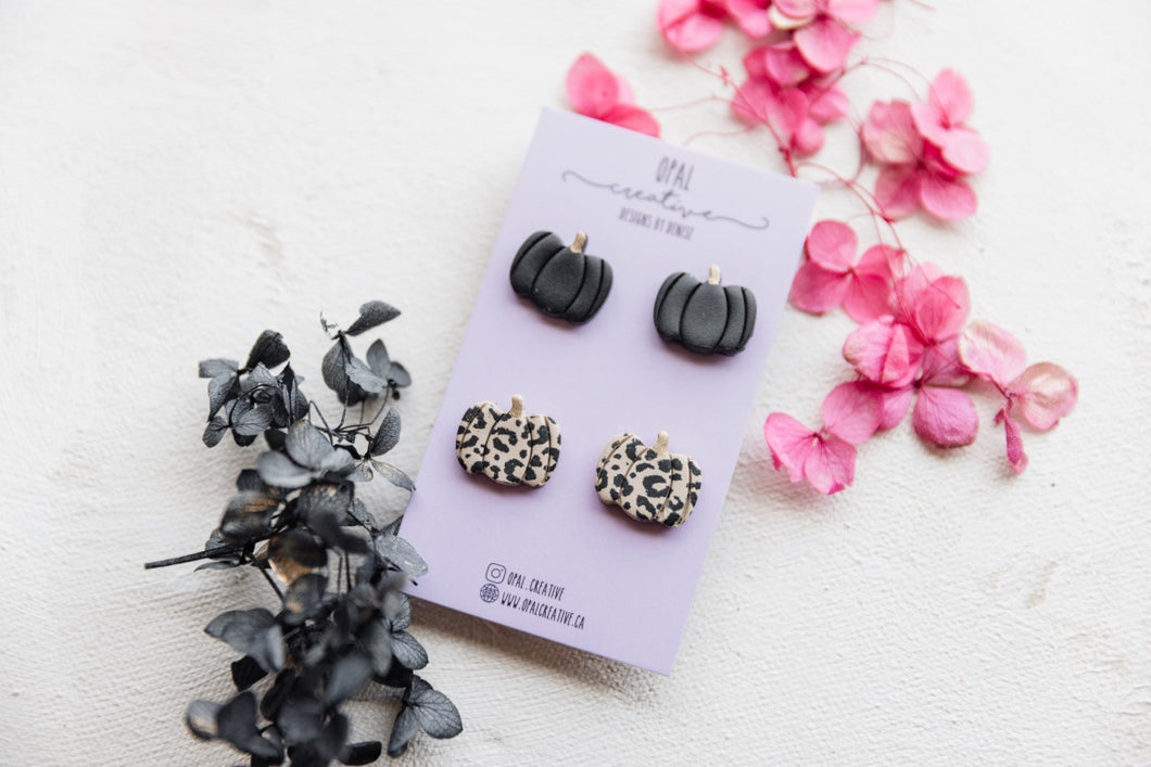 Black and Leopard Pumpkin 2 Stud Pack